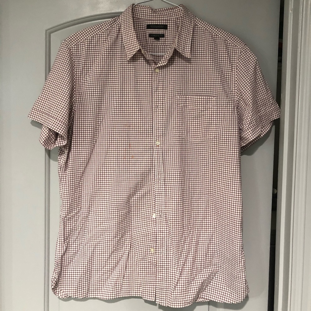 Short sleeve button down shirt